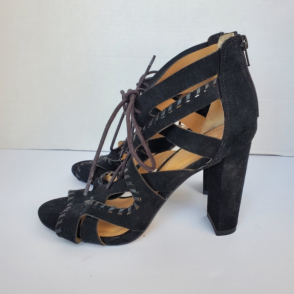 EXPRESS Lace Up Ladder Chunk Heel Booties Size 8 - Picture 3 of 12